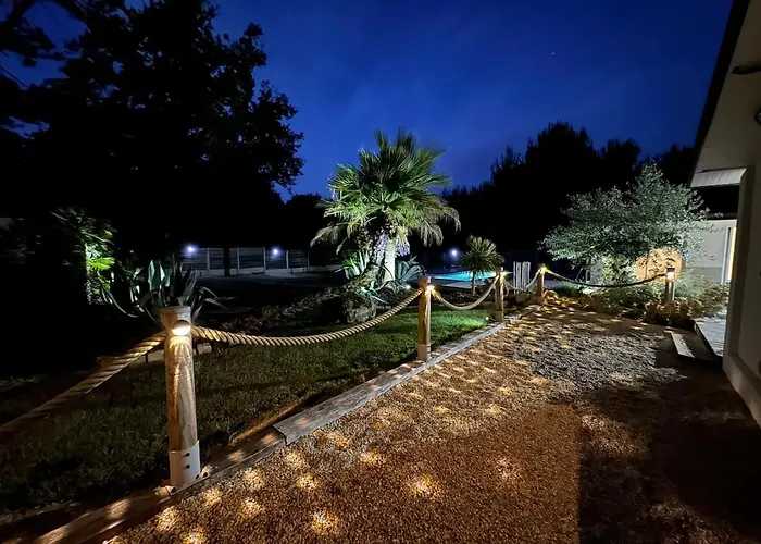 A 130 M Piscine Partages