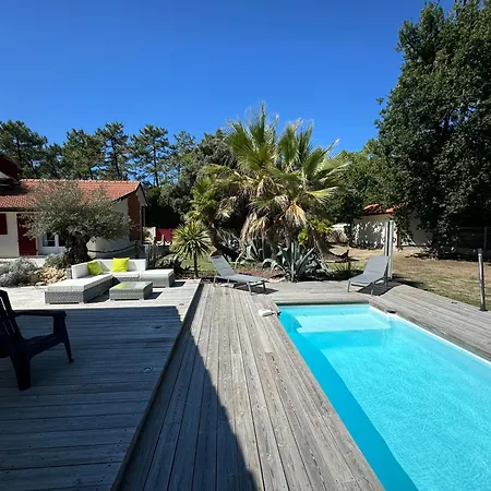 Villa A 130 M Piscine Partages Soulac-sur-Mer